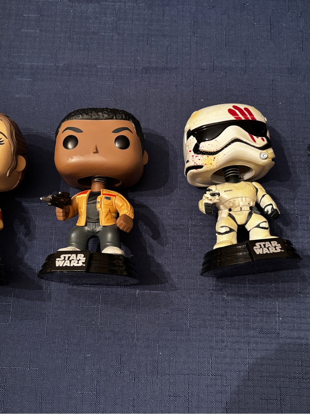 Set of 10 Star Wars: The Force Awakens Funko Pops! - Picture 3 of 4